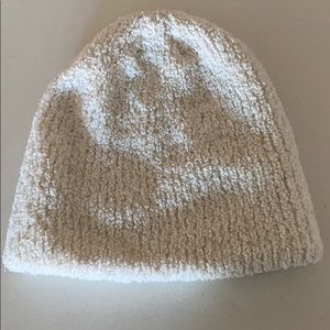 White beanie